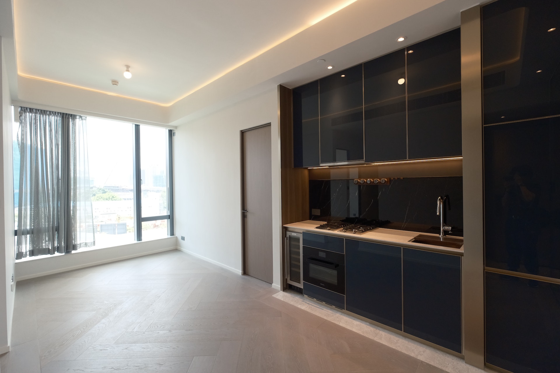 18-260P5145540I1.jpg